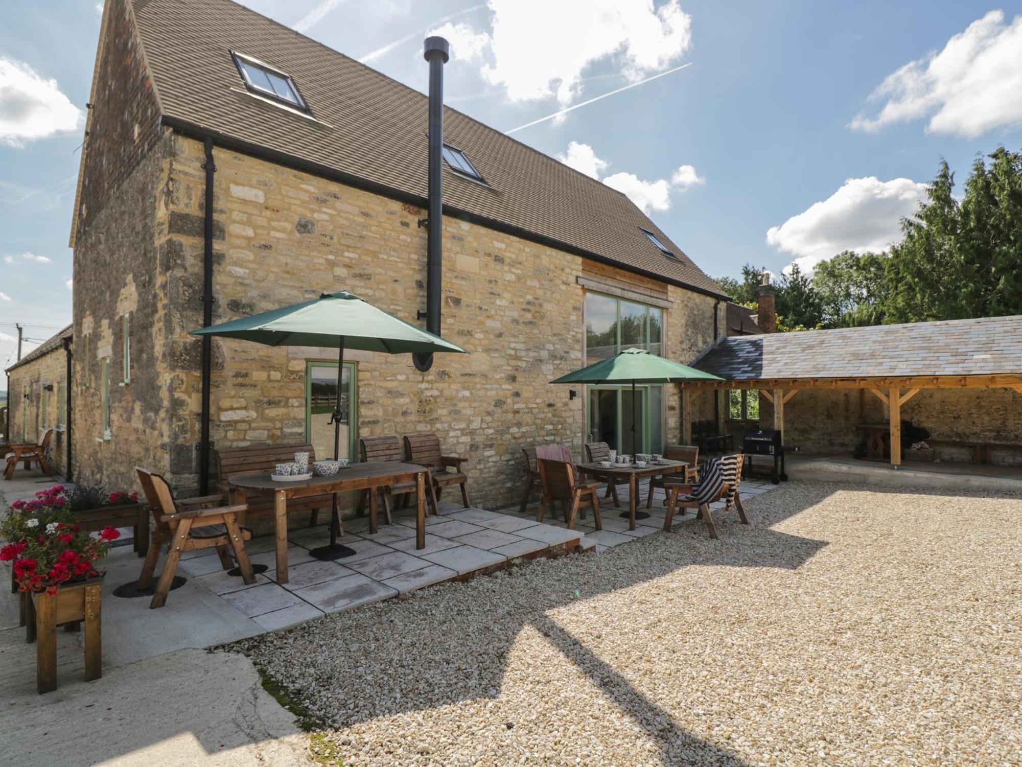 Villa The Old Barn Witney Exterior foto